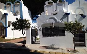 Casa Soleada - Fabulous Private Holiday Villa, Sunny Corner by Pools, 3 Terraces